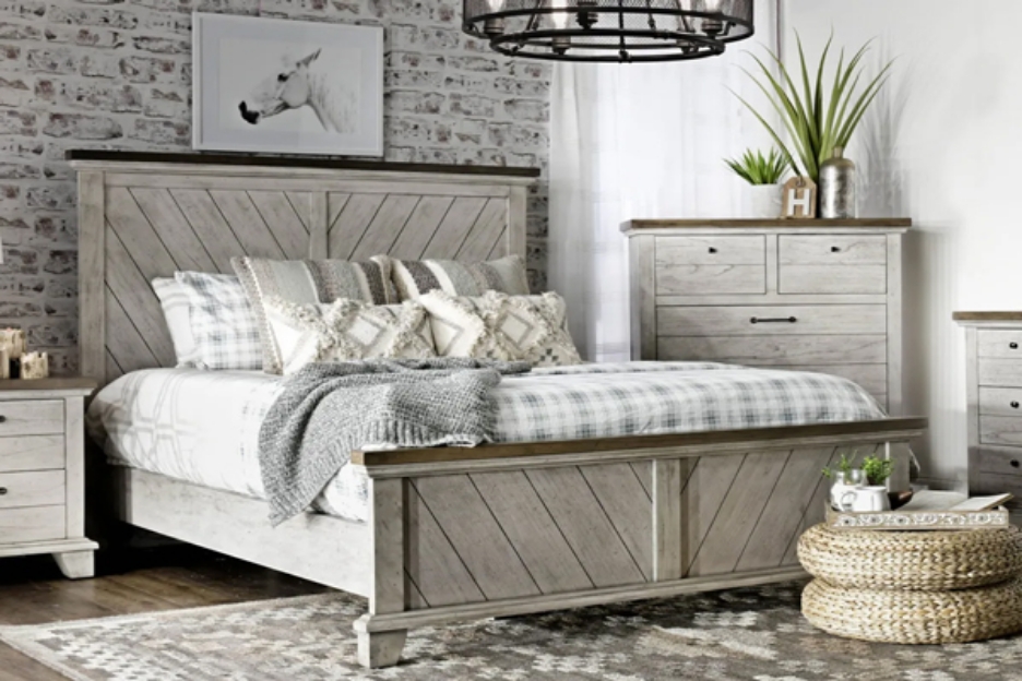 Tips for Choosing the Perfect Bedroom Bench | Best Bedroom Furniture Stores in Charleston